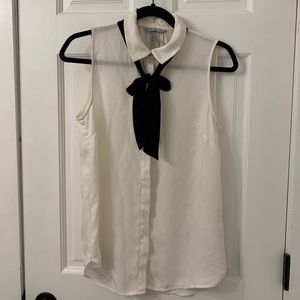 H&M Sleeveless Blouse With Bow Detail Sz 8
